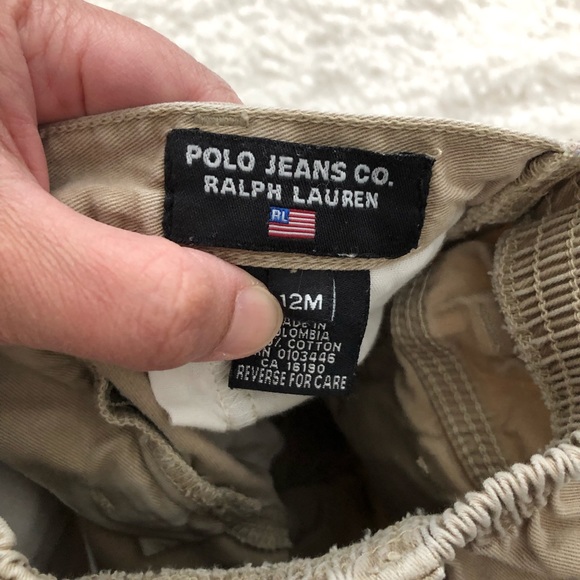 Lot of super cute baby clothes. Size 12-18 mos. - Picture 5 of 7